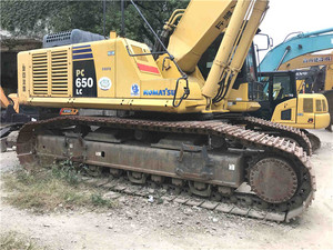 Excavadora de Cadenas Usada KOMATSU PC650-8 a Precio Competitivo con Motor PLC, Caja de Cambios y Bomba - Buen Estado, 2001-4000 Horas - Product Image 2