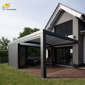 Pergola bioclimatique en aluminium Hanrui avec écran - Toit de terrasse extérieur imperméable à l'eau avec persiennes pour cour et balcon - Product Image 3