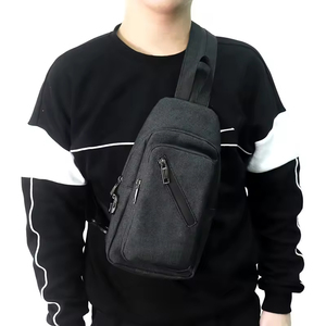 Bolso cruzado negro a prueba de olores, bolso de pecho a prueba de olores, mochila para hombre, bolso personalizado con estampado de Canna a prueba de olores - Product Image 5