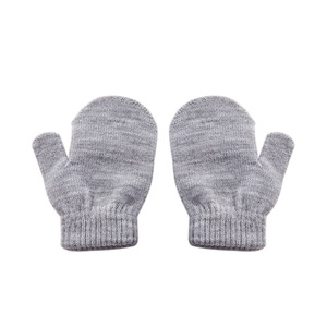 Enfant automne et hiver 1-4 ans couleur unie enfants tricotent des <span class=keywords><strong>gants</strong></span> magiques chauds pour les nourrissons et les tout-petits - Product Image 6