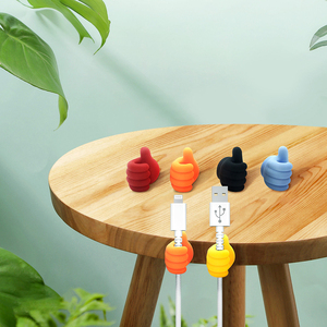 Clips Organizadores de Cables de Silicona con Diseño Lindo, Magnéticos y Adhesivos para Gestión de Cables - Product Image 5