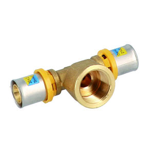 Raccord en T femelle à sertir pour tuyauterie multicouche 20x3/4"x20 avec corps en laiton et joints jaunes - Product Image 1