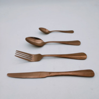 Allahome Stock Couverts Petites cuillères à quantité minimale de commande Fourchettes Couteaux Table à manger Set Couverts en cuivre Couverts en acier inoxydable