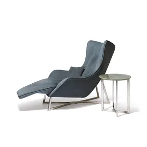 Chaise de salon d'intérieur avec base en acier au design unique chaise longue de luxe moderne et élégante en cuir