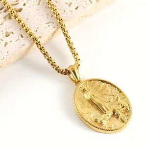 Pendentif Déesse de la Miséricorde en Acier Inoxydable Plaqué Or 18K, Style Hip-Hop, Bijoux Religieux pour Hommes et Femmes - Product Image 3