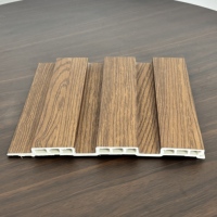 Poteau carré en composite bois-plastique (WPC) pour cloisons intérieures et décoration de plafonds