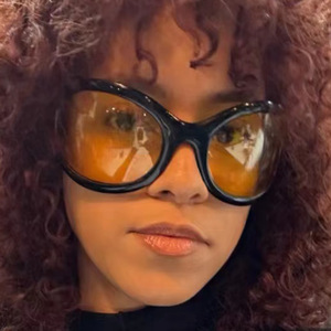 แว่นกันแดดทรงวงรีแฟชั่นใหม่ปี 2023 สำหรับทุกเพศ กรอบใหญ่ ดีไซน์ทันสมัย คุณภาพดี ป้องกันรังสียูวี 400 เหมาะสำหรับปั่นจักรยานและเล่นกีฬา - Product Image 2