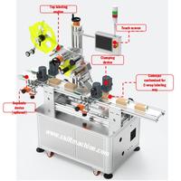 Etiquetadora Automática SKILT para Bandejas de Frutas de Plástico, Etiquetadora de Tres Lados con Envoltura en C