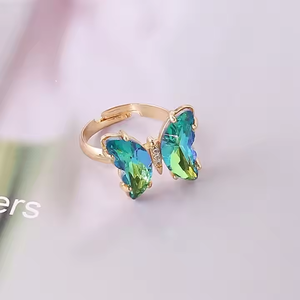 Anello a farfalla con apertura regolabile da <span class=keywords><strong>donna</strong></span> con personalità femminile alla moda per ragazze anelli <span class=keywords><strong>di</strong></span> vetro con farfalle colorate - Product Image 2