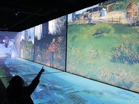 Simulateur de jeu interactif immersif à 360° avec projection murale de football, clé en main, pour hôtels et hébergements commerciaux