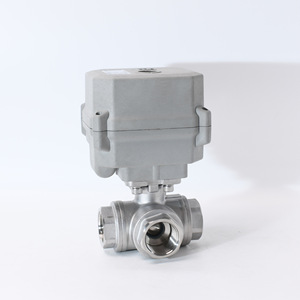 Vanne à boisseau sphérique électrique à trois voies 1 pouce en acier inoxydable, type flottant, pour applications d'eau et de chauffage à l'oxygène - Product Image 1