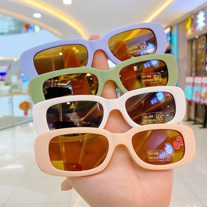 Nueva Tendencia en Gafas de Sol <span class=keywords><strong>Infantiles</strong></span> <span class=keywords><strong>para</strong></span> Viajes, Playa, Verano, Protección UV400, Estilo Retro, Rectangulares Pequeñas <span class=keywords><strong>para</strong></span> Niñas y Niños - Product Image 1