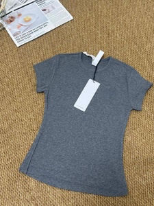 Vêtements de luxe pour femmes aux courbes généreuses, T-shirt sport d'été coupe ajustée, Blouse, Hauts blancs pour femme, Corset <span class=keywords><strong>blanc</strong></span> pour la course et le golf, Vêtements Aloe Blancs - Product Image 4