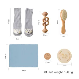 Nouvelle vente chaude bébé jouets éducatifs en bois jalon ensemble de brosse bébé douche boîte-cadeau ensemble de jouets