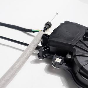 Verrouillage du <span class=keywords><strong>coffre</strong></span> F01 F02, actionneur <span class=keywords><strong>de</strong></span> serrure <span class=keywords><strong>de</strong></span> porte série 7, 51247191213 pour <span class=keywords><strong>BMW</strong></span> - Product Image 6