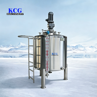 Cuve de mélange en acier inoxydable 304 de qualité alimentaire avec agitateur, rampes d'accès étagées et moteur de 2 kW pour le mélange d'aliments et de boissons