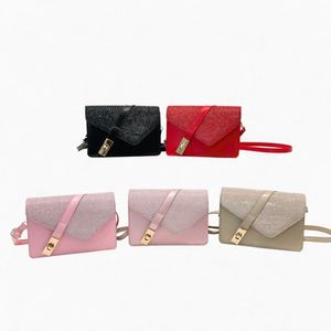 Sac à main de luxe pour femme, tendance 2026, en métal, avec doubles poches intérieures et poignée souple - Product Image 1