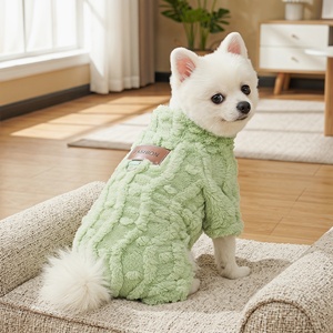 Ropa de Invierno de Lujo para Perros y Gatos, Forrada con Felpa Gruesa y Cálida - Product Image 1