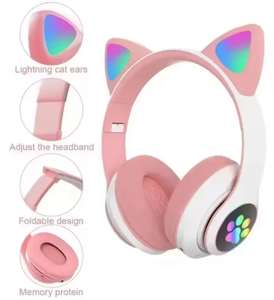 Audífonos Inalámbricos Bluetooth con Orejas de Gato LED, Plegables, para Niñas, con Entrada AUX de 3.5mm, Ranura para Tarjeta TF y Micrófono, Modelo 2026 - Product Image 2