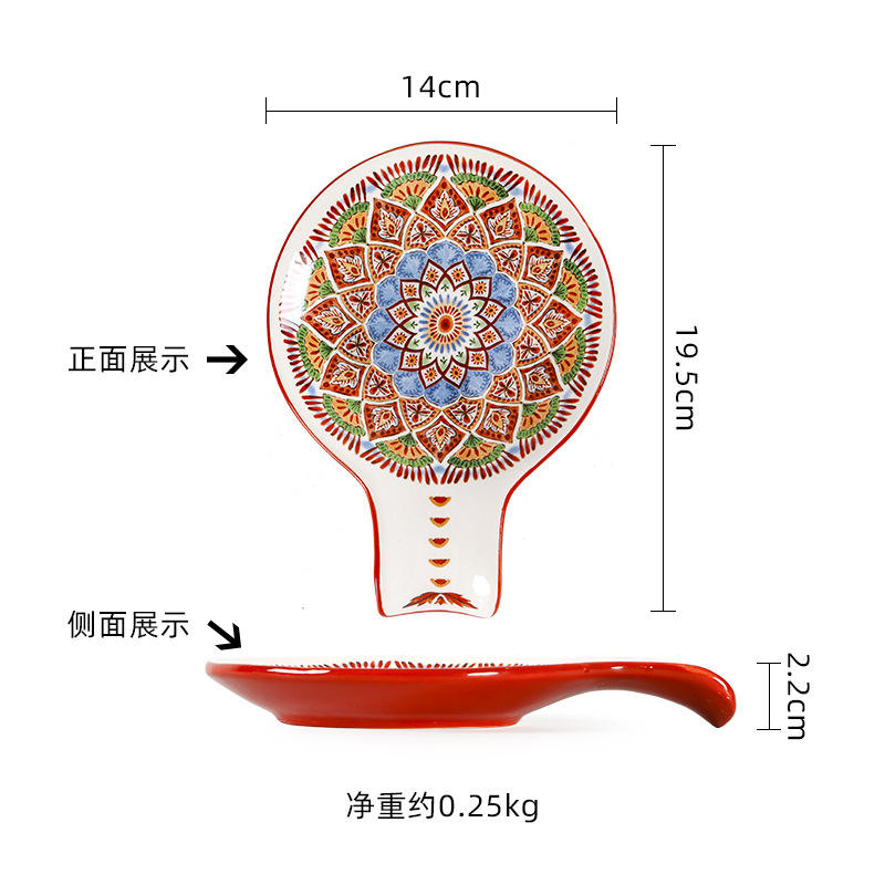Gorgeous totem spoon-shaped plate
