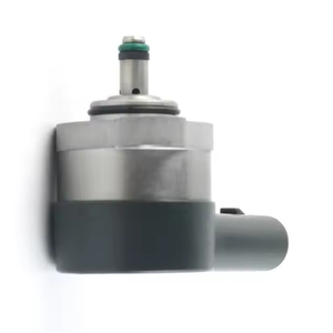 Régulateur de pression de carburant de haute qualité au meilleur <span class=keywords><strong>prix</strong></span> pour <span class=keywords><strong>Mercedes</strong></span> 0281002241 - Product Image 2