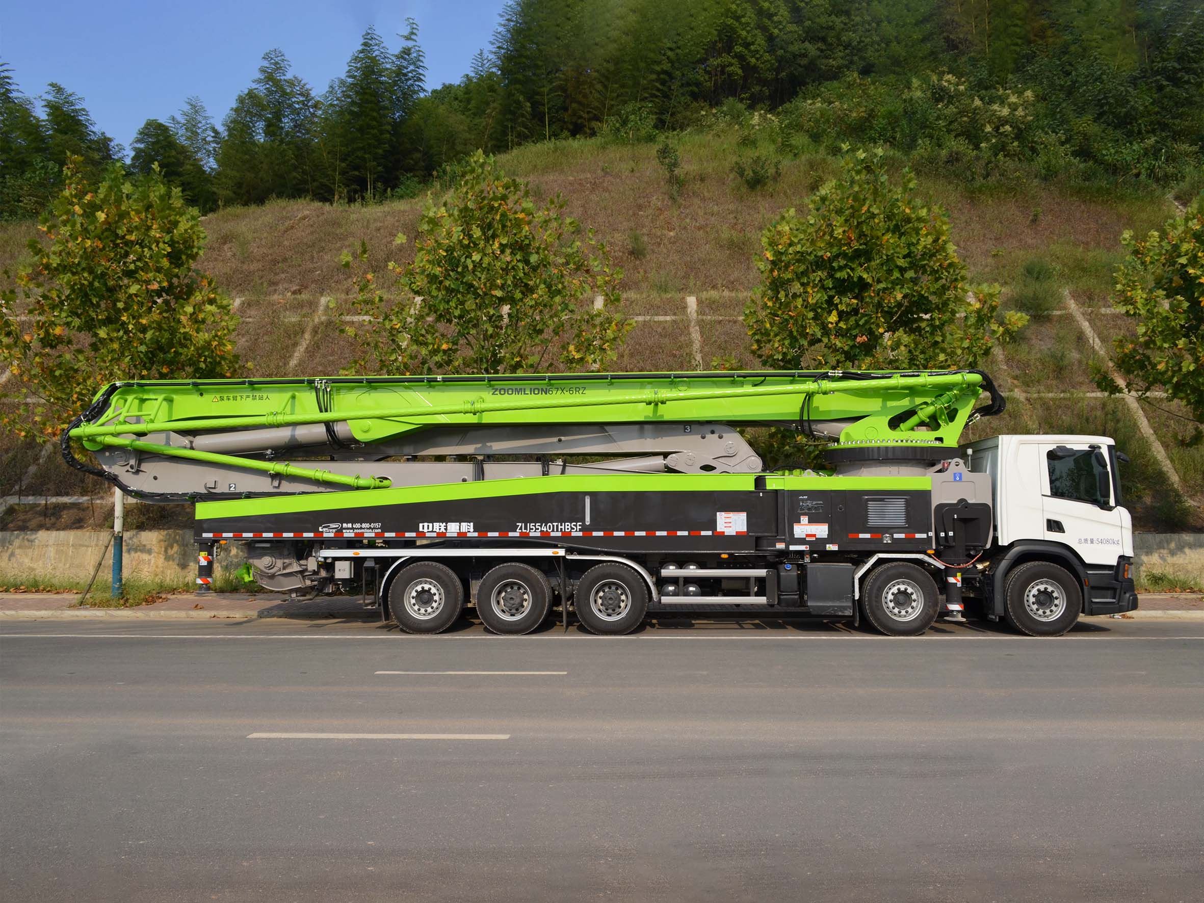 Zoomlion ZLJ5552THBKF 73X-6RZ Concrete Pump Truck - 73M Height