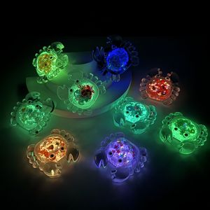 Colorida resina luminosa Carb noche brillante lentejuelas juguetes lindos animales <span class=keywords><strong>de</strong></span> dibujos animados decoraciones <span class=keywords><strong>de</strong></span> escritorio novedad y juguetes <span class=keywords><strong>de</strong></span> mordaza - Product Image 6