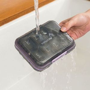Pastillero Semanal de Lujo Personalizable con 8 Compartimentos, Libre de BPA, Organizador de Viaje Práctico, Estuche Portátil de Material PP - Product Image 2