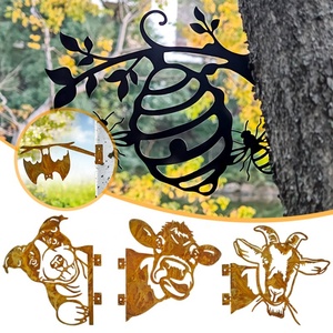 Ensemble d'ornements de jardin Vache des Highlands, en acier inoxydable moderne effet patiné, décoration de jardin, Heron dansant, Sphere, Libellule, Grimpant - Product Image 3