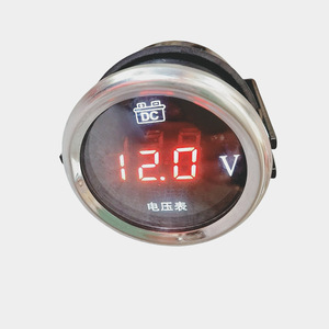 Medidor de Voltaje Digital Victory 12-24V con Pantalla LED DC para Camiones y Maquinaria Agrícola - Product Image 1