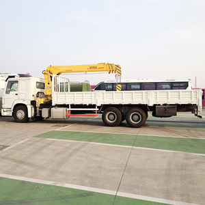 Grue de levage 8 tonnes montée sur camion, châssis SQZ160-4 avec bras télescopique pliable, Chine SQZ160-4, levage 8 tonnes, bras pliant S - Product Image 3