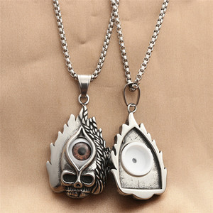 Collar con Colgante de Calavera Flameante de Acero Inoxidable con Ojo, Estilo Punk Retro para Hombre, Joyería de Regalo 280506 - Product Image 2