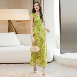 Floral Sleeveless Dress V-Neck Mid Length Breathable Summer Style - Product Image 2
