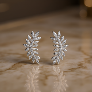 Orecchini a lobo E1320 in oro bianco con diamanti taglio marquise, design a pianta, montatura a griffe, gioielli classici da donna - Product Image 2