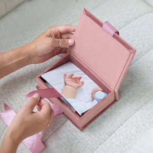 صندوق هدايا مخملي مخصص بشعار وصورة، صندوق تذكاري للتخزين مع شريط، تغليف أنيق مصنوع يدويًا ومخصص للمجموعات - Product Image 4