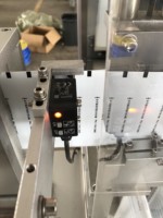 Dubbele Servo Snijmachine voor Plastic Flessenverpakkingen voor Sirop, Dranken & Fruitconcentraat