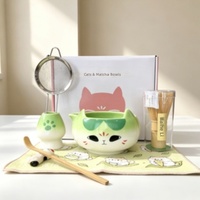 Ensemble de bols à matcha en céramique adorables avec oreilles de chat, couleur blanc cassé, cinq pièces, design oriental, avec outils pour le matcha