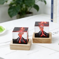 Lampe tactile en résine en forme de cube de cristal avec paysage volcanique 3D, jolie veilleuse LED pour la décoration de chambre et souvenir