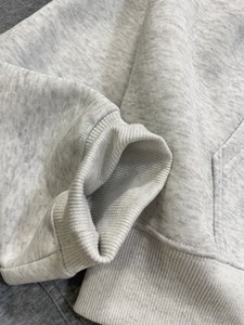 Sudadera con capucha y cremallera completa Stone Patch Logo para hombre, color liso - Product Image 4