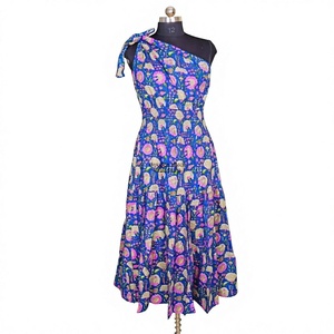 Robe longue asymétrique en coton pour femme, style moderne, chic, décontractée, pour soirée, hip-hop, mignonne, naturelle, douce, à une épaule, mi-longue, été - Product Image 1