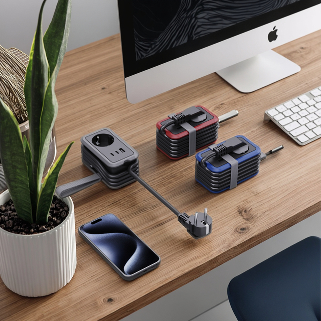 GS/KC Travel Socket New 1-Outlet EU Standard PD20W with 1 USB and 2 Type-C Portable 16A Rated Current Extension Socket
