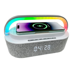 Altavoz inalámbrico de luz RGB de 15W al por mayor con carga tipo <span class=keywords><strong>C</strong></span> ruido blanco sonido HiFi para teléfono móvil para fiesta en casa - Product Image 1