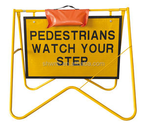 لوح ألومنيوم للعمل على الطريق باللون الأصفر ، علامة حامل مؤقت للتحكم في الأرجوحة مع عاكس - Product Image 1