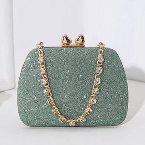 Borsa a forma di scatola quadrata di alta qualità borsa da pranzo con love Diamond intarsiato borsa mondana per banchetti borsa a tracolla da donna - Product Image 6