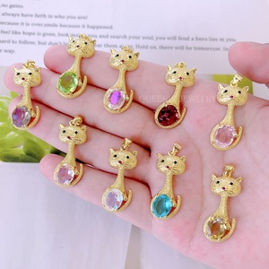 قلادة أنيقة من الذهب عيار 18 قيراط مكعب من الزركونيا للفتيات والصبيان قلادة قلادة للأطفال أفضل صديق زوجين جذاب لصنع المجوهرات - Product Image 3