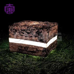 Lumière LED étanche à motif de pierre lumineuse pour festival, décoration de Noël IP65 pour allées de jardin, scène d'événement et paysage urbain - Product Image 3