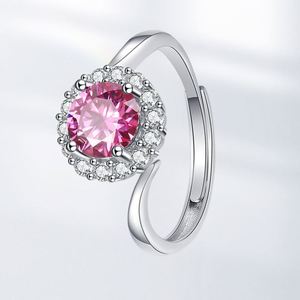 Bague Torsadée Plaqué Platine Imitation Diamant Moissanite Tournesol 1 Carat pour Femme, Bague de Mariage Scintillante en Zircon pour Femme - Product Image 3