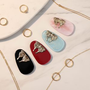 กิ๊บติดผมรูปผีเสื้อสีทองสไตล์เชสเชียนซี งานแฮนด์เมดสุดหรู ทำจากอะซิเตท สำหรับเด็กผู้หญิง ขนาด 5 ซม. เหมาะสำหรับติดผมด้านข้างในวันคริสต์มาส - Product Image 2