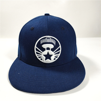 Casquette Snapback Brodée 3D Personnalisée pour Fournisseurs – Casquette 6 Panneaux avec Logo Brodé sur Mesure en Acrylique