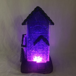 Nouvelle idée de produit Lanterne à paillettes d'eau Crâne de corbeau Halloween Lanterne à globe de neige éclairée noire Crânes pour l'artisanat Pas encore d'avis - Product Image 1